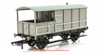 OR76TOB003 Oxford Rail GWR 4 Wheel Toad Brake Van number 35717 in BR Grey livery "Basingstoke"